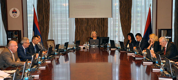 НОВОСТИ ИСТРАЖУЈУ: Српска прва добија власт